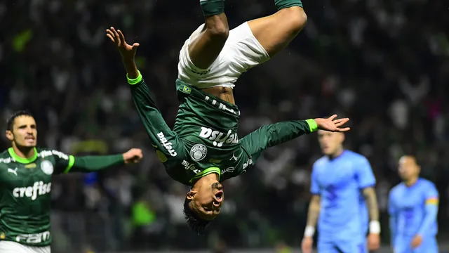 Athletico-PR perde para o Bolívar na ida das oitavas da Libertadores -  Folha PE